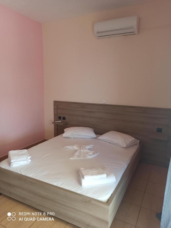 Bella Vista Hotel Himare Ruang foto