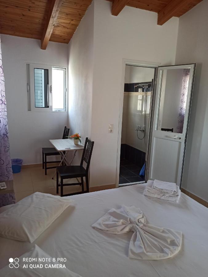 Bella Vista Hotel Himare Ruang foto
