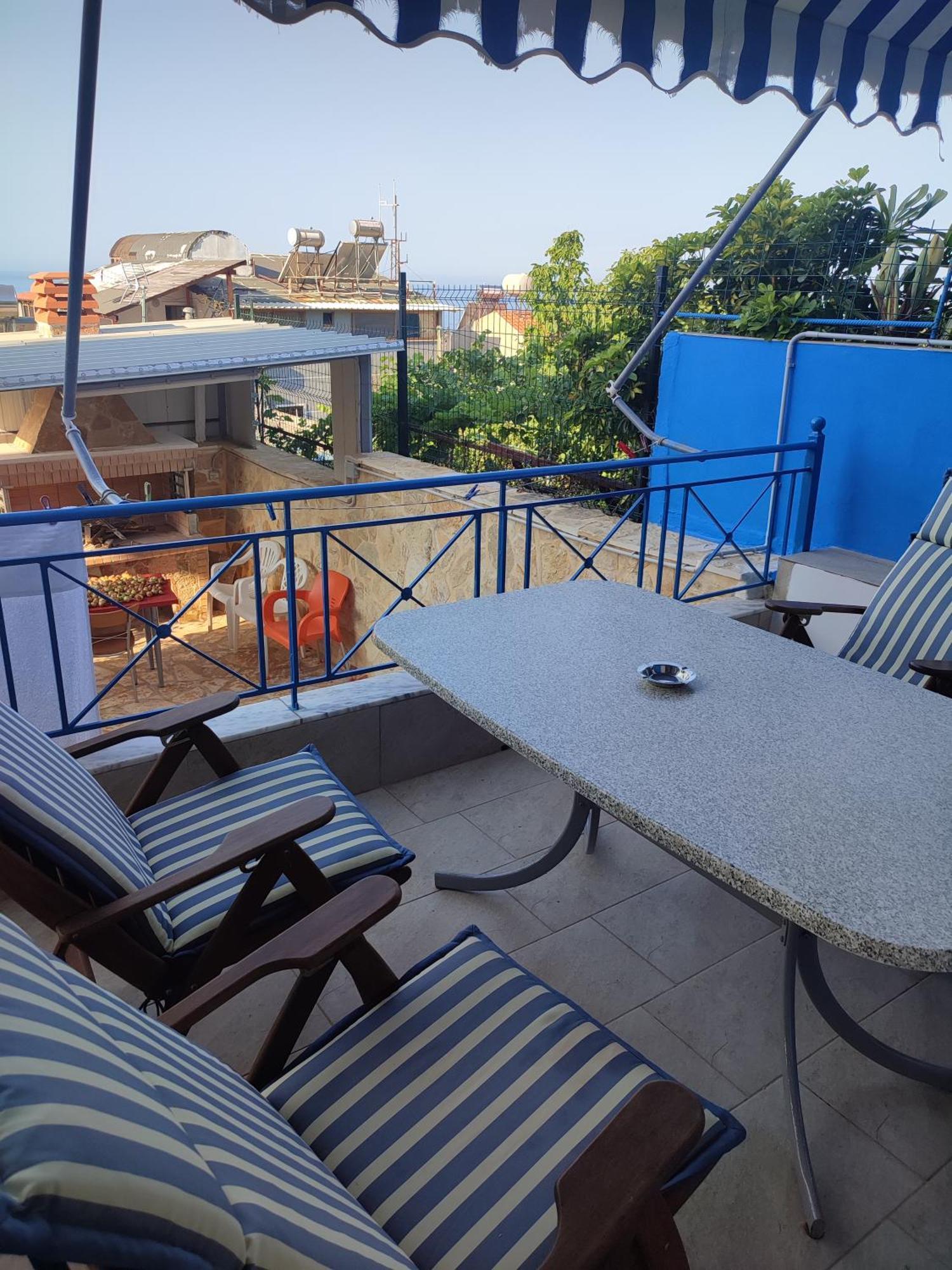 Bella Vista Hotel Himare Bagian luar foto