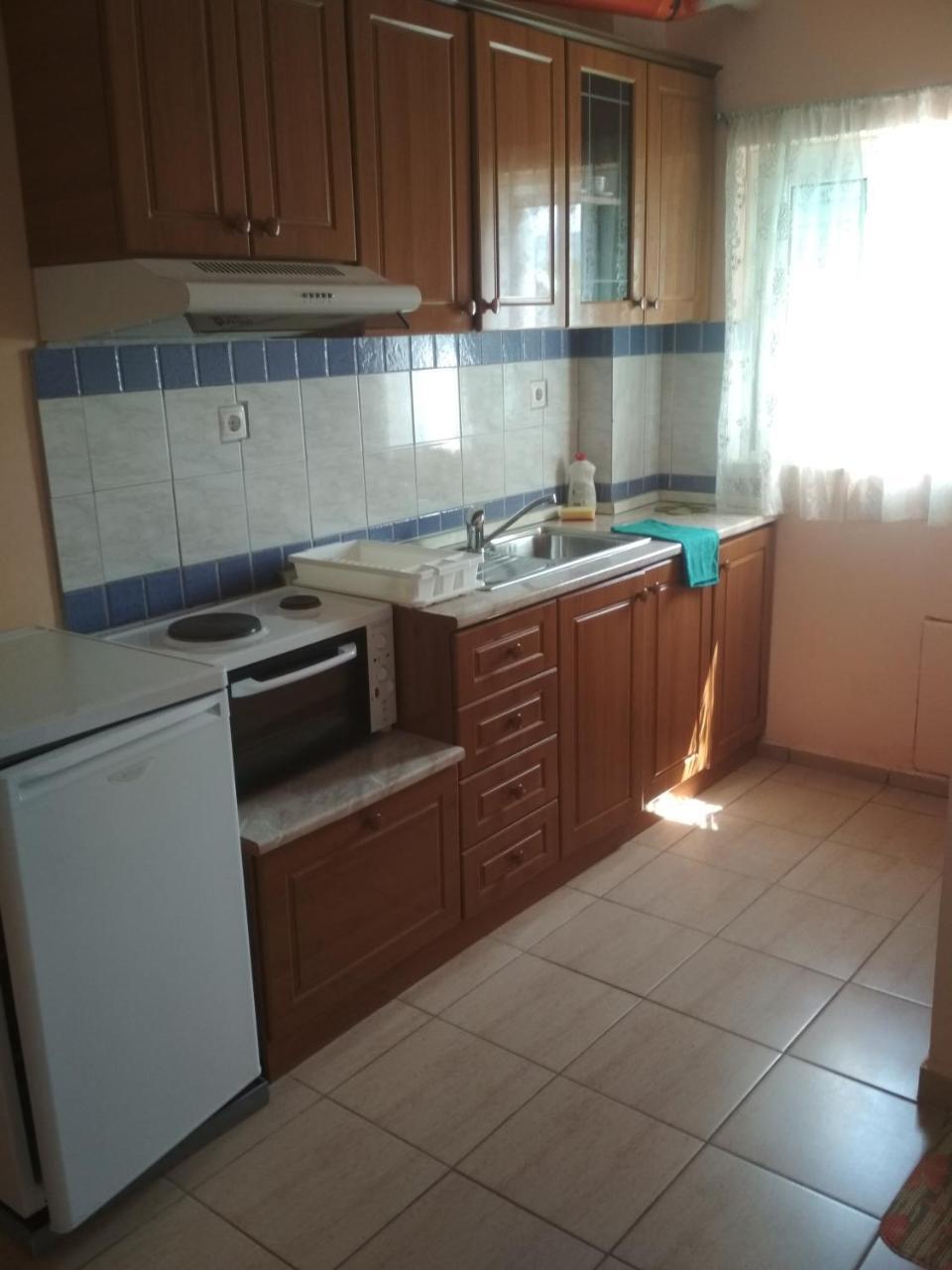 Bella Vista Hotel Himare Bagian luar foto